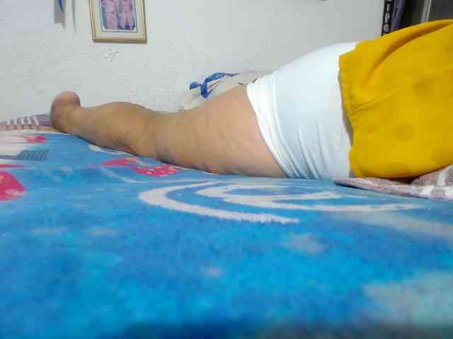 maturehornykinky webcam