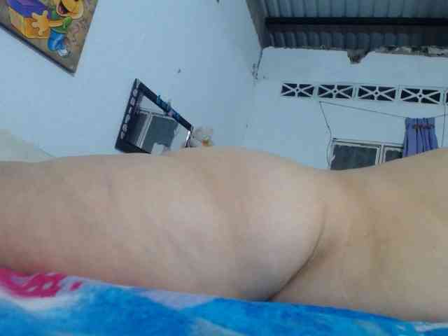 maturehornykinky webcam