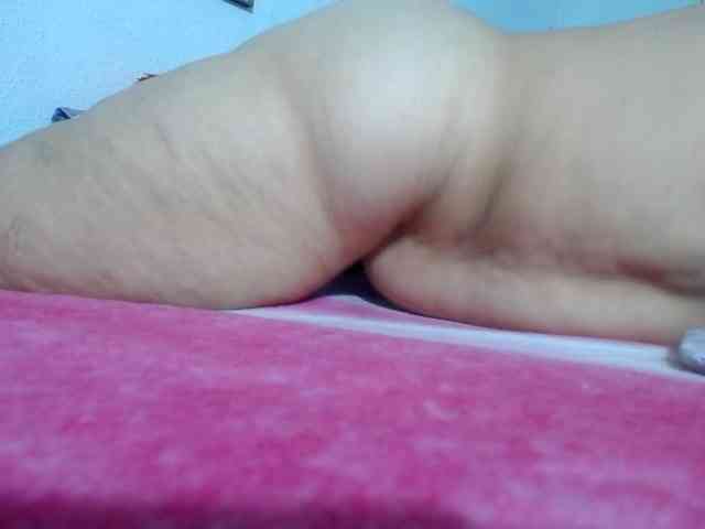 maturehornykinky webcam