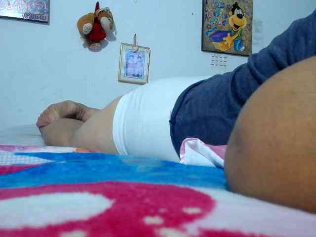 maturehornykinky webcam