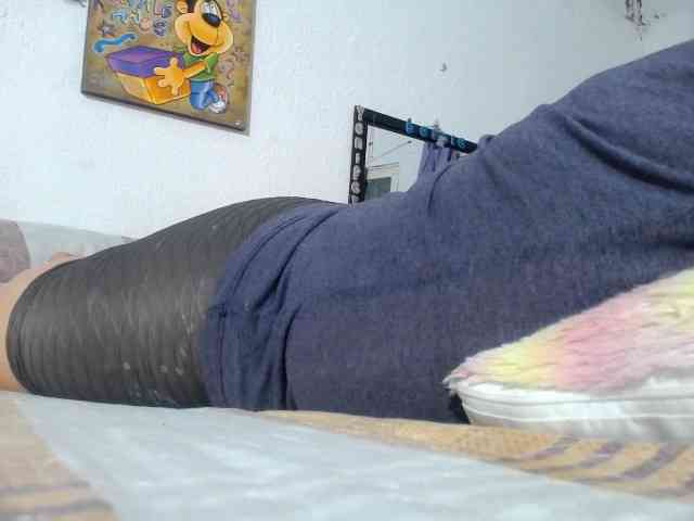 maturehornykinky webcam