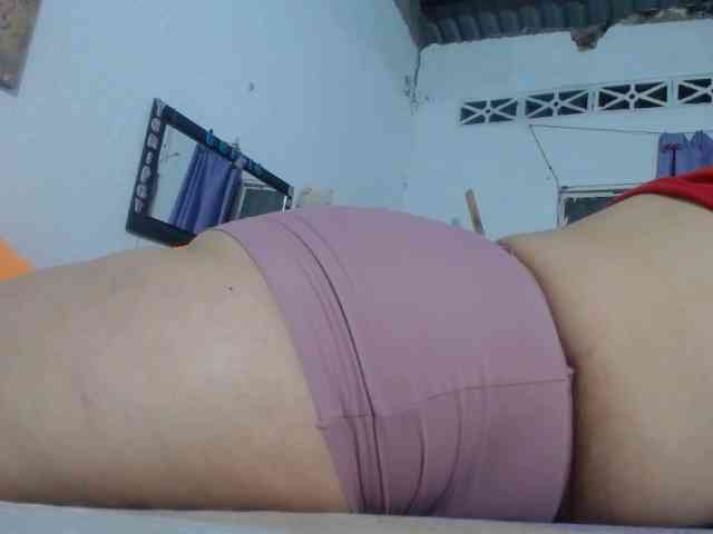 maturehornykinky webcam