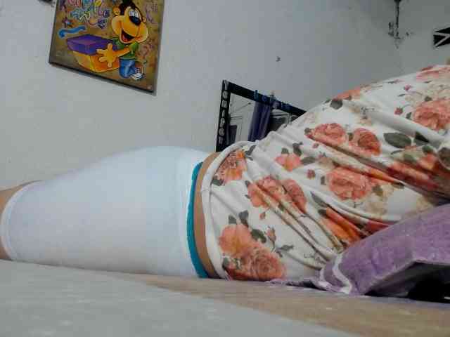 maturehornykinky webcam