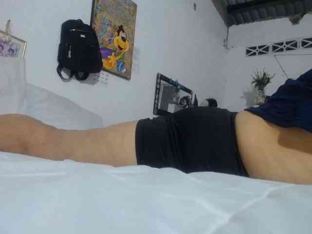 maturehornykinky webcam