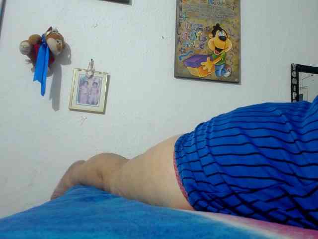 maturehornykinky webcam