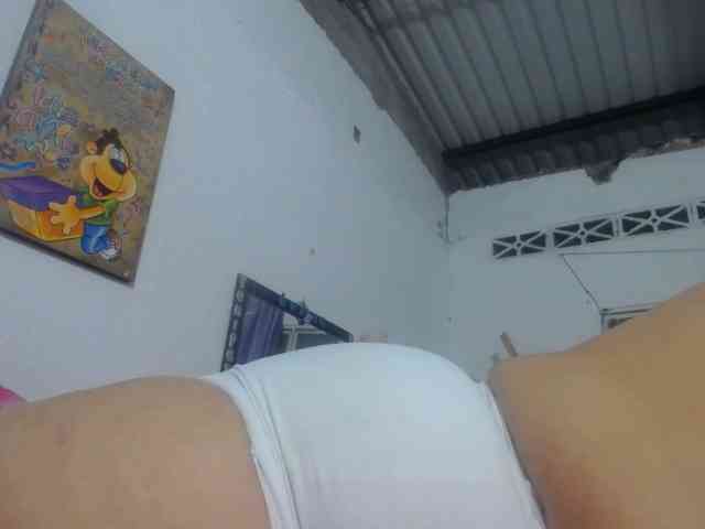 maturehornykinky webcam