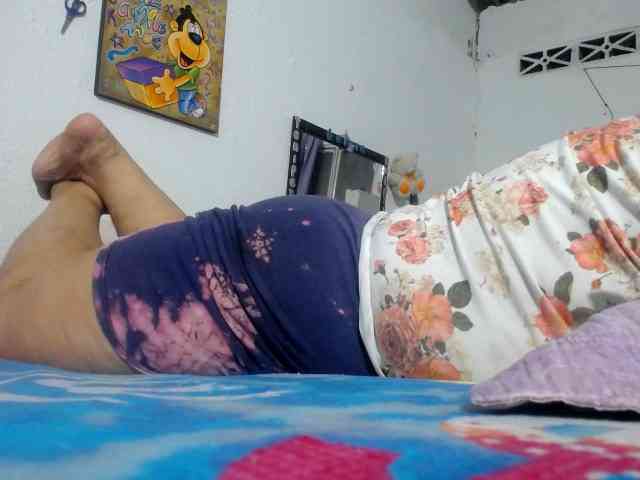 maturehornykinky webcam