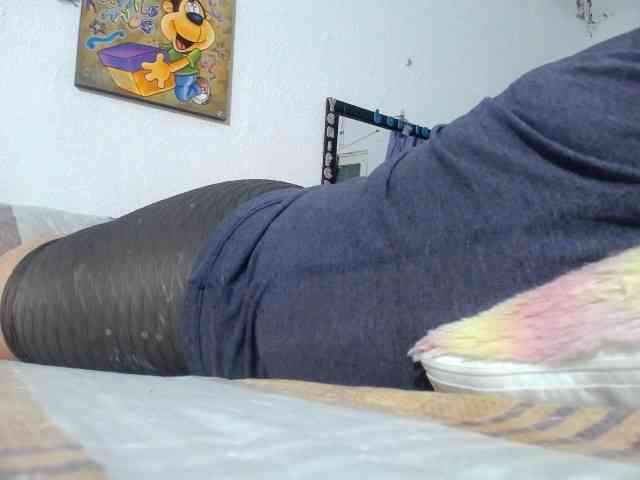 maturehornykinky webcam
