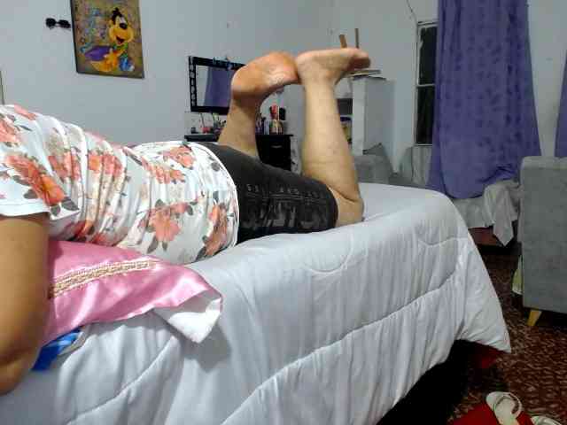 maturehornykinky webcam