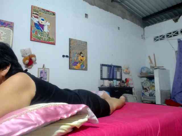 maturehornykinky webcam