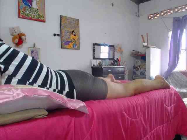 maturehornykinky webcam