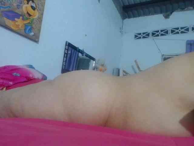 maturehornykinky webcam