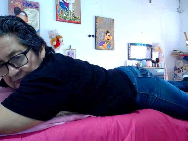 maturehornykinky webcam
