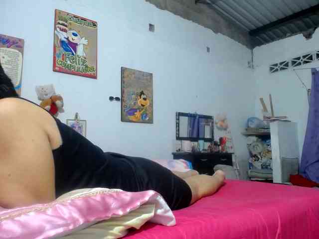 maturehornykinky webcam