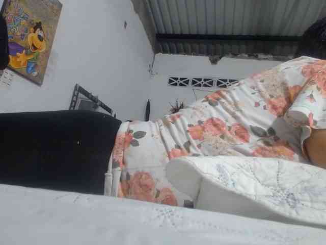 maturehornykinky webcam