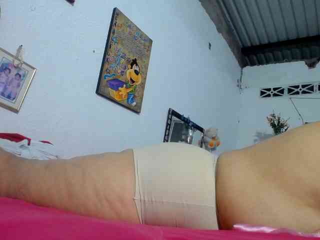 maturehornykinky webcam