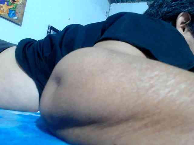 maturehornykinky webcam