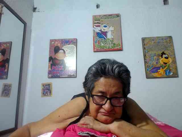 maturehornykinky webcam