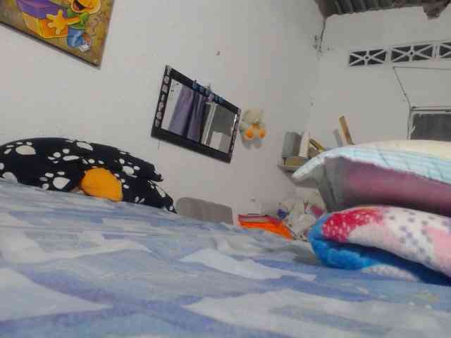 maturehornykinky webcam