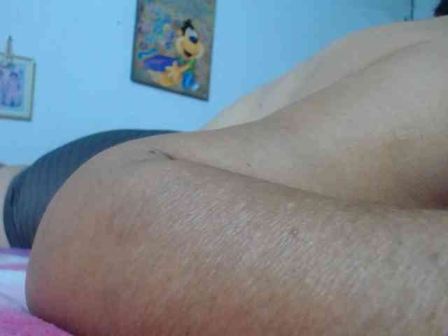 maturehornykinky webcam