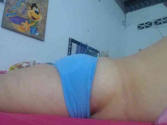 maturehornykinky webcam