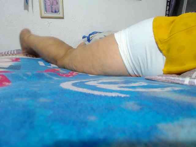 maturehornykinky webcam