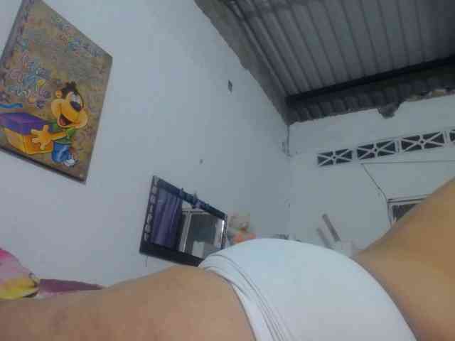 maturehornykinky webcam