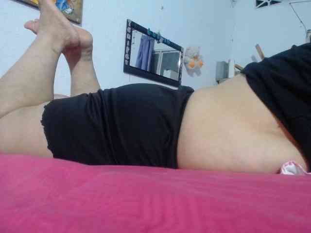 maturehornykinky webcam