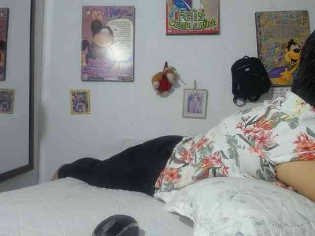 maturehornykinky webcam