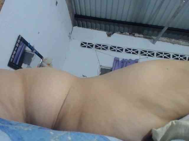 maturehornykinky webcam