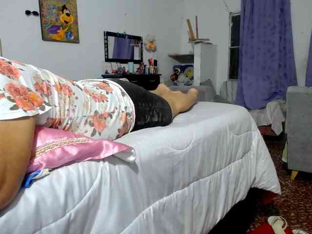 maturehornykinky webcam