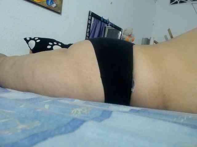 maturehornykinky webcam