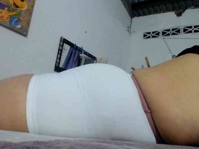 maturehornykinky webcam