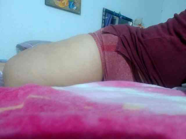 maturehornykinky webcam