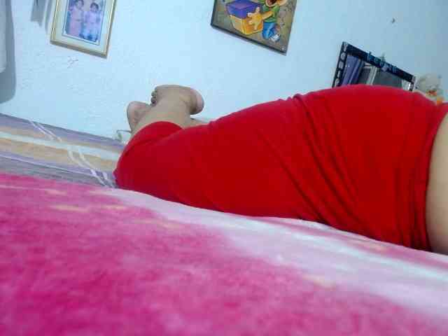 maturehornykinky webcam