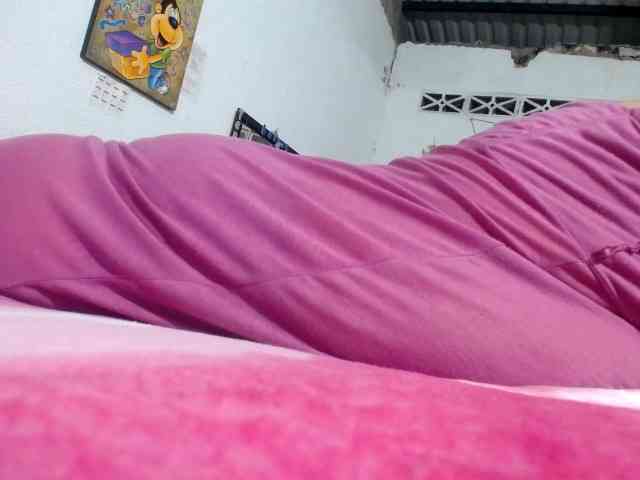 maturehornykinky webcam