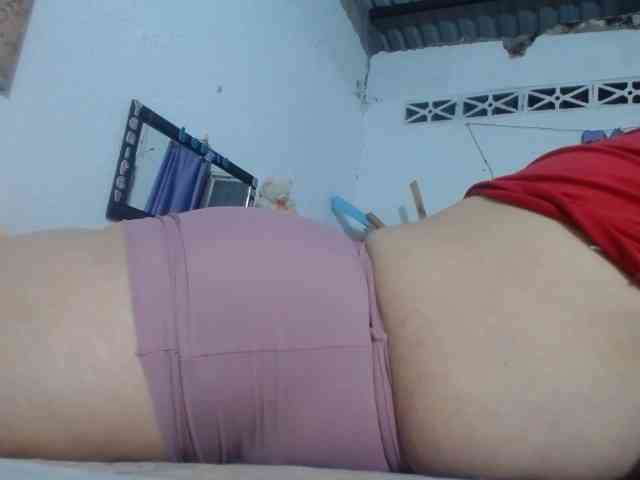 maturehornykinky webcam