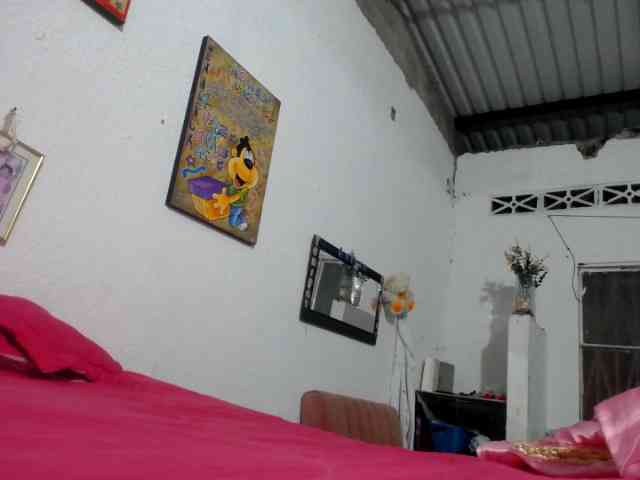 maturehornykinky webcam