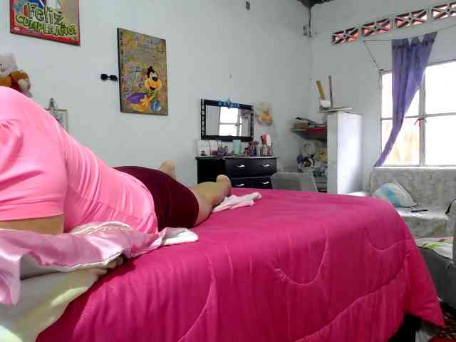 maturehornykinky webcam