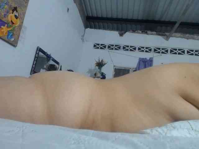 maturehornykinky webcam