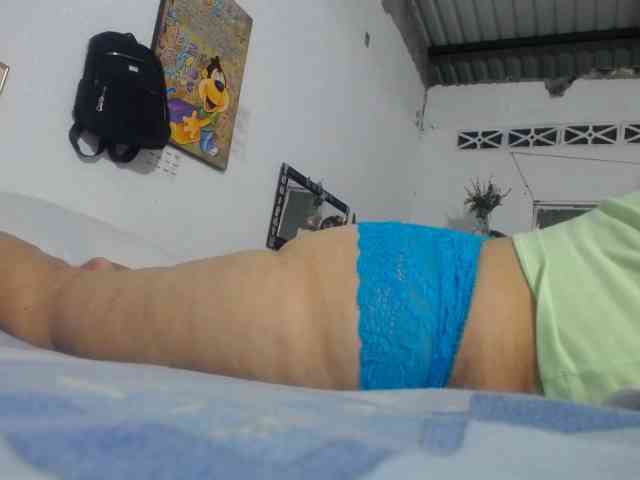 maturehornykinky webcam