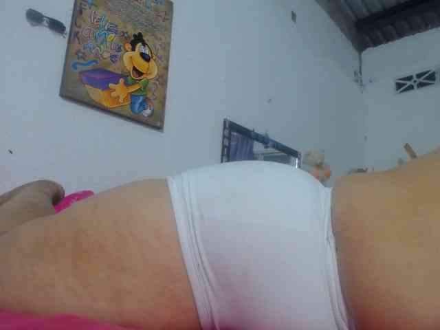 maturehornykinky webcam