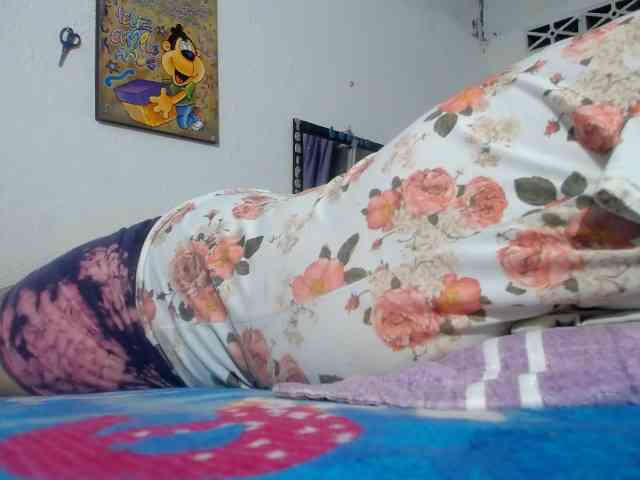 maturehornykinky webcam