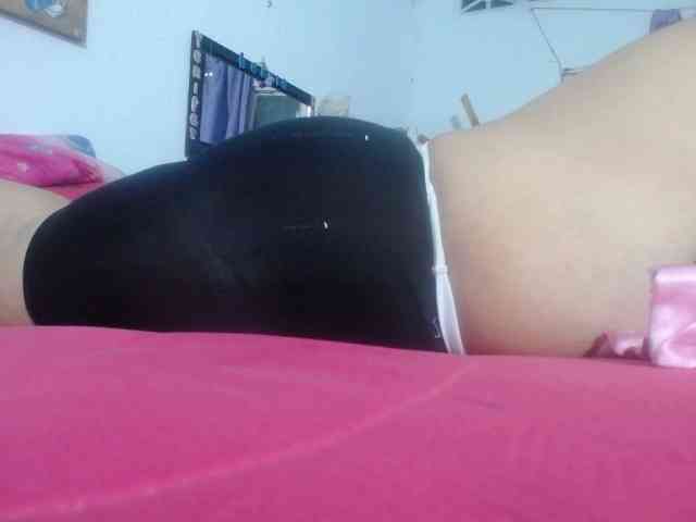 maturehornykinky webcam