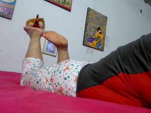 maturehornykinky webcam