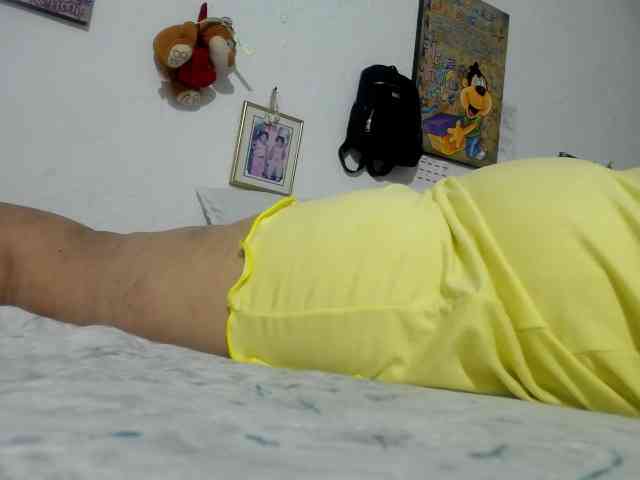 maturehornykinky webcam