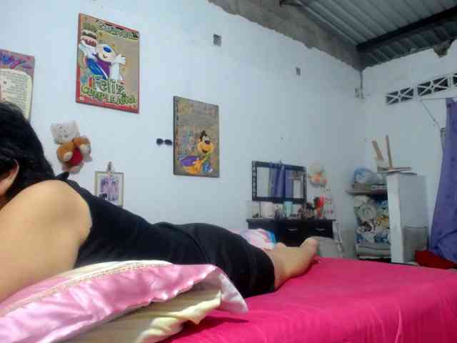 maturehornykinky webcam