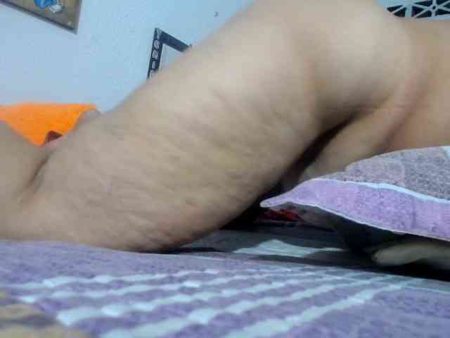 maturehornykinky webcam