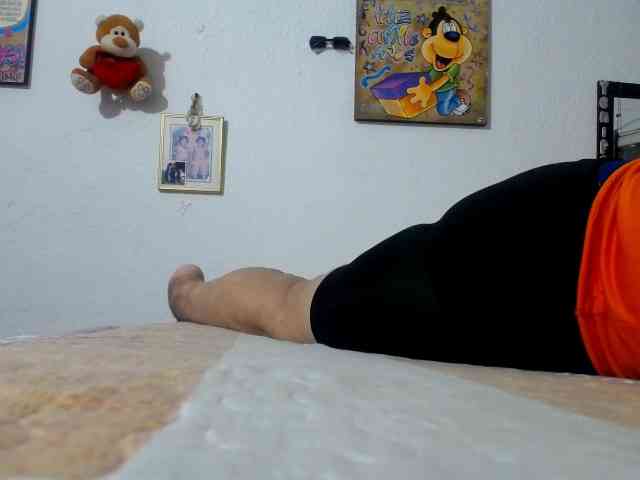 maturehornykinky webcam