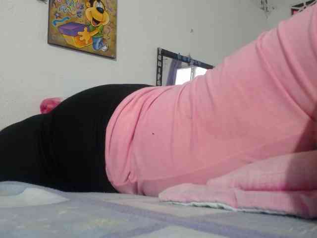 maturehornykinky webcam